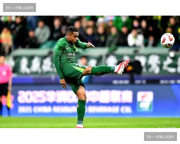 国安中场新援孔特表现抢眼 马里国脚成意外收获