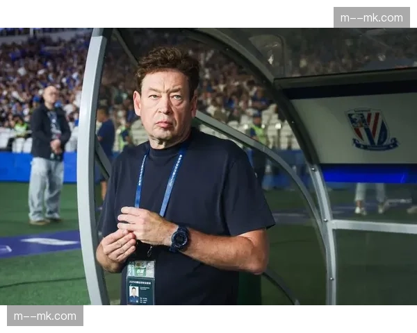 申花替补席深度不足 斯卢茨基一套阵容打天下面临考验